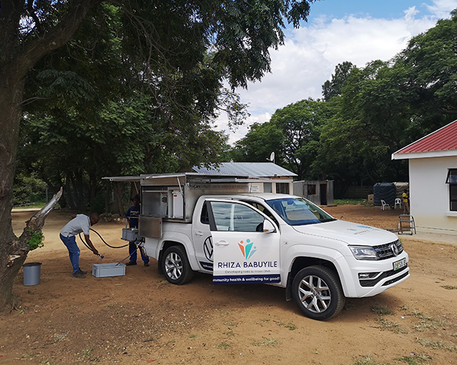 The PreCare platform in the field test: The mobile care unit can also be used to reach rural areas to provide healthcare services on site.