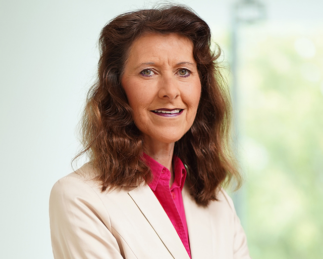 Cordula Miosga, Member of the Board of Trustees of the Fraunhofer IST.