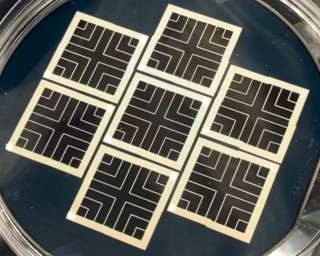 Perovskite silicon tandem solar cell based on a silicon solar cell, developed within the Fraunhofer Lighthouse Project ”MaNiTU” – Materials for sustainable tandem solar cells with highest conversion efficiency.