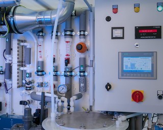 DiaDis diamond-electrode demonstrator for on-site ozonated water production.